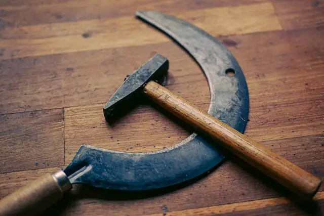 Hammers Aren't Just for Nails: 101 Ways to Use a Rip Hammer (DIY)